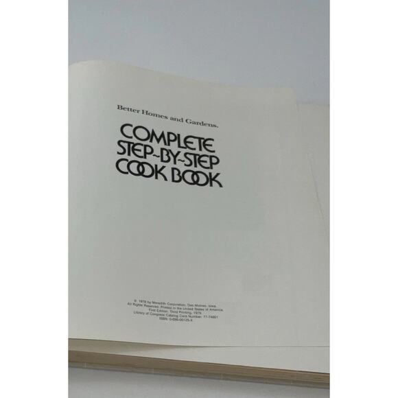 Better Homes & Gardens Complete Step-By-Step Cook Book (FIRST EDITION 1978) - Picture 4 of 5